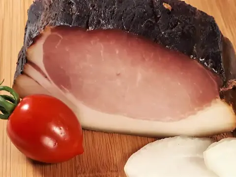 Bauerngeräuchertes Karree