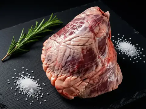 Rinderherz hausgeschlachtet