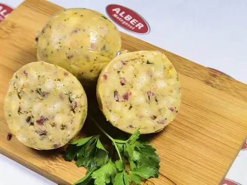 Speckknödel wie in Österreich